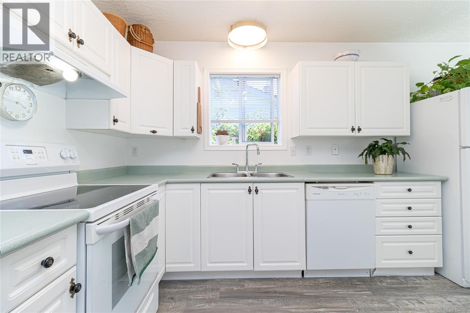 2138 Henlyn Dr - 11