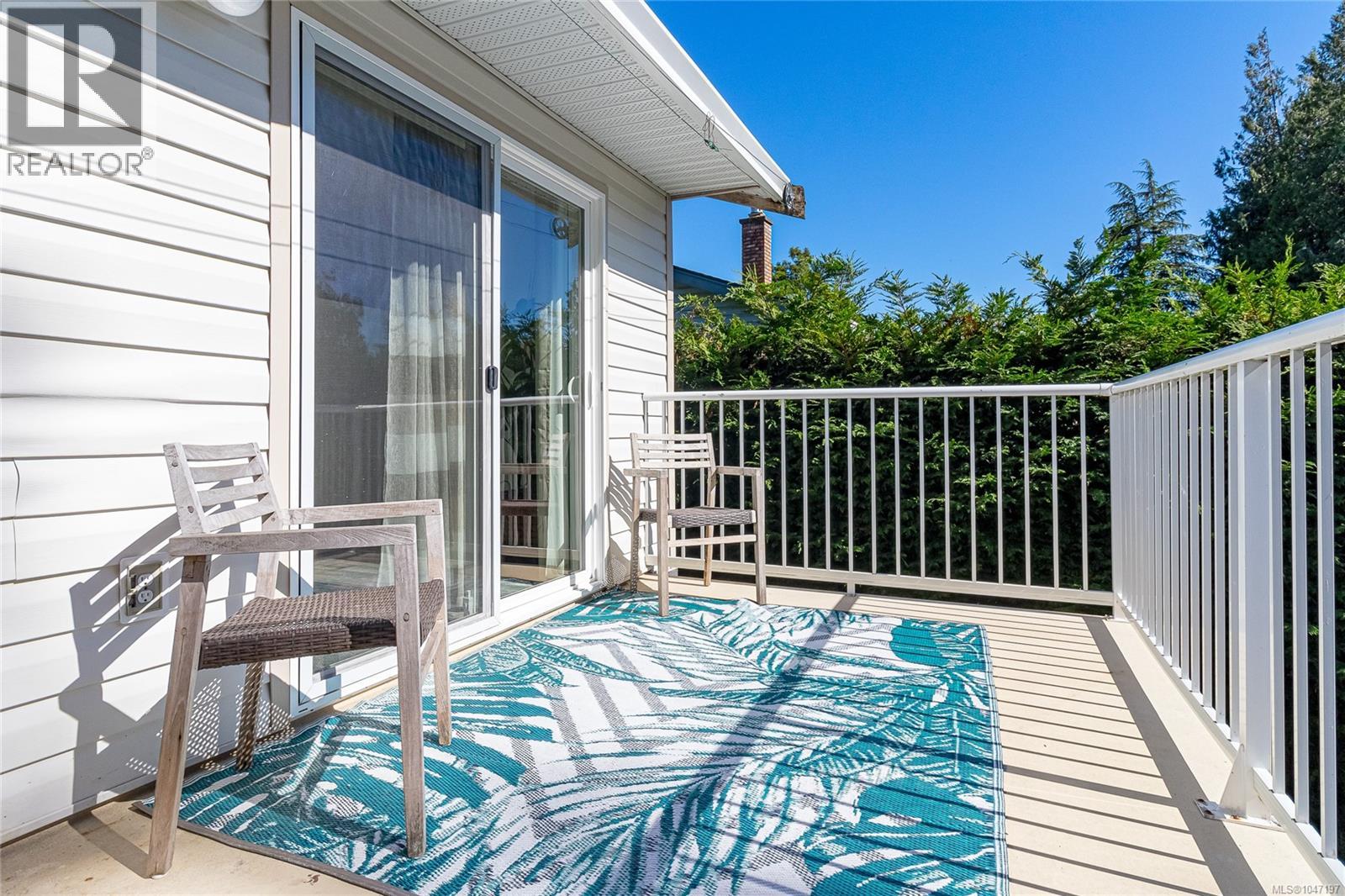 2138 Henlyn Dr - 34