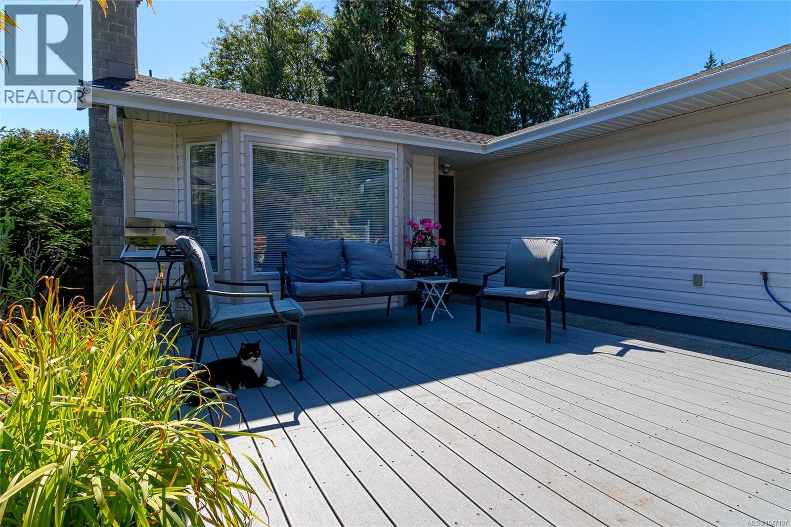 2138 Henlyn Dr, Sooke