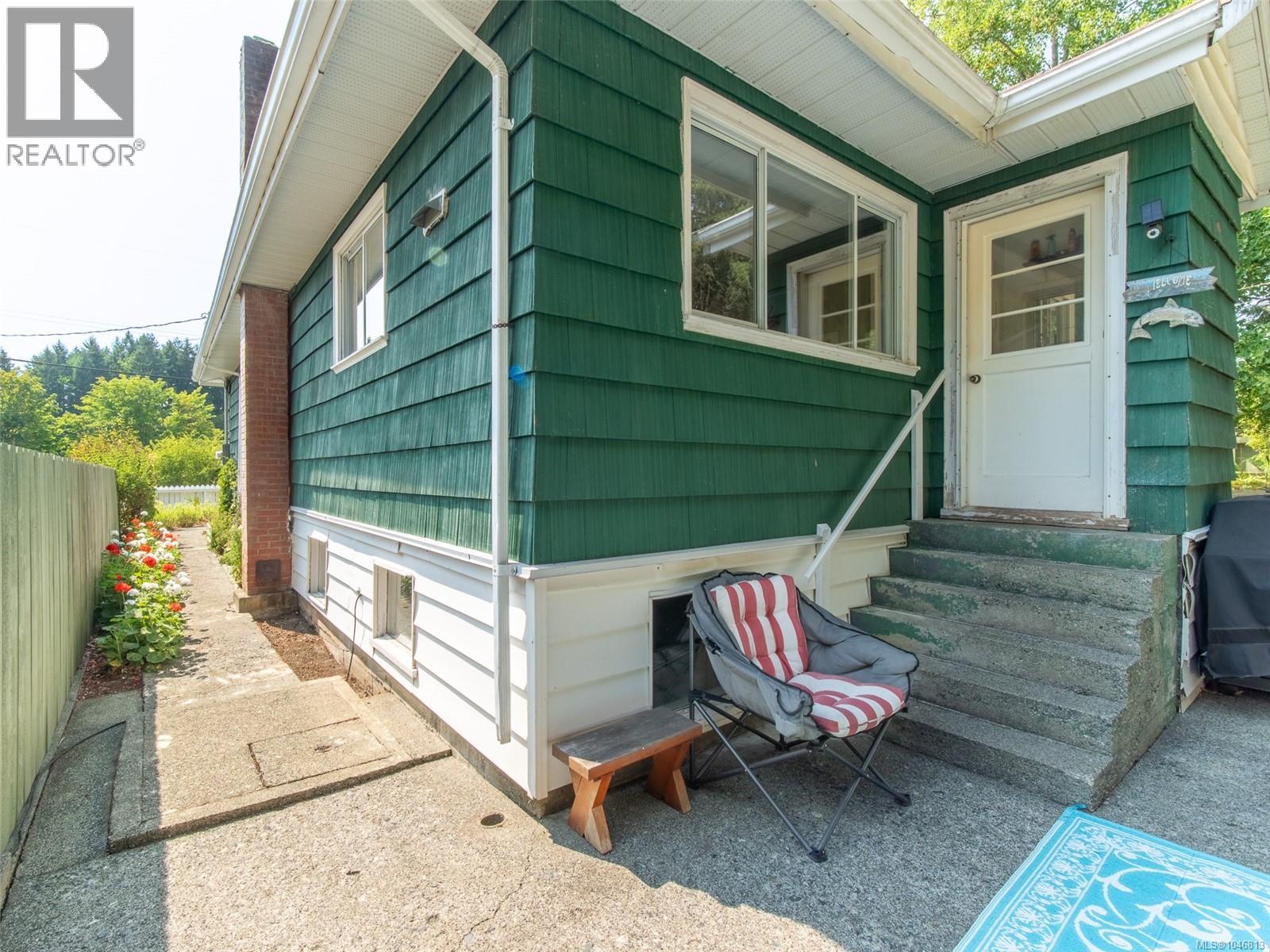 2148 Dick Ave, Nanaimo
