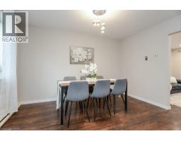 185 Cedarvale Crescent Unit# A, Waterloo, ON N2L4T3 Photo 12
