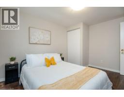 185 Cedarvale Crescent Unit# A, Waterloo, ON N2L4T3 Photo 22