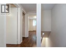 185 Cedarvale Crescent Unit# A, Waterloo, ON N2L4T3 Photo 24