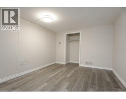 185 Cedarvale Crescent Unit# A, Waterloo, ON N2L4T3 Photo 32
