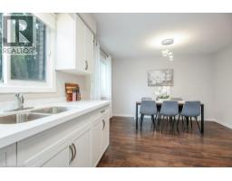 185 Cedarvale Crescent Unit# A, Waterloo, ON N2L4T3 Photo 19