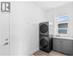 6666 Blackcomb Way, Vernon, BC V1B0A2 Photo 31