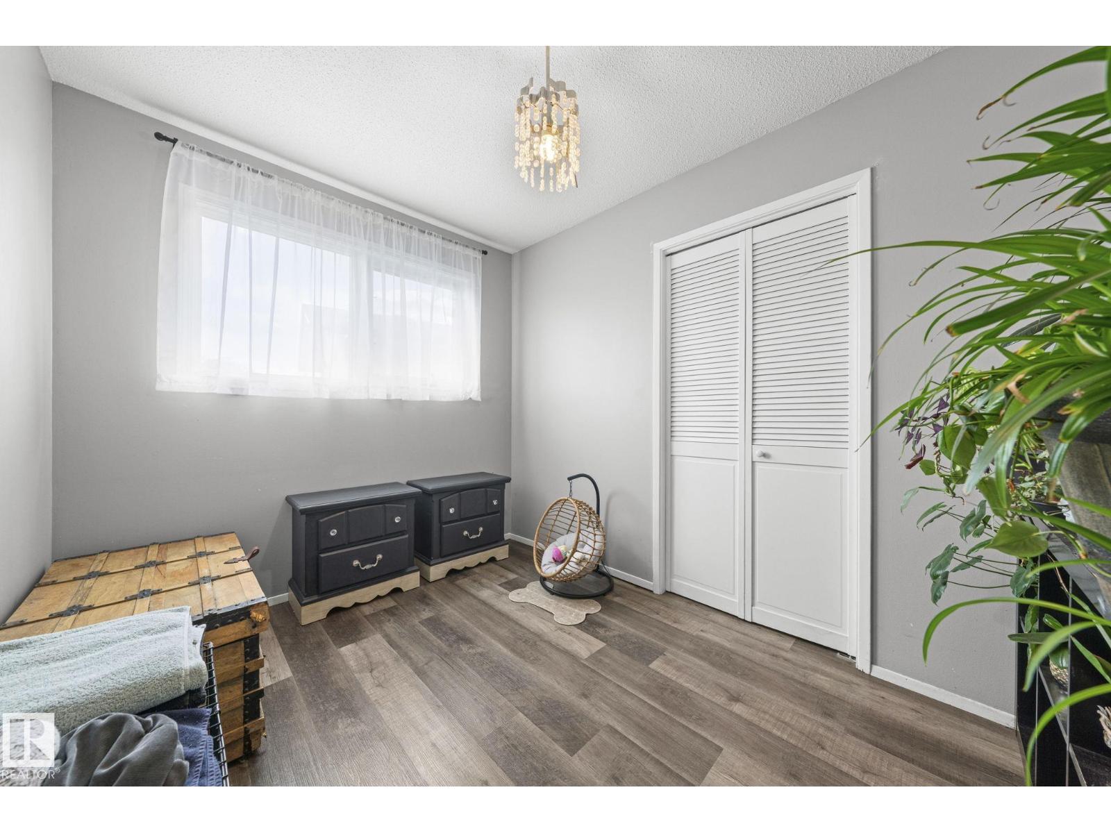 11119 31st NW - 16