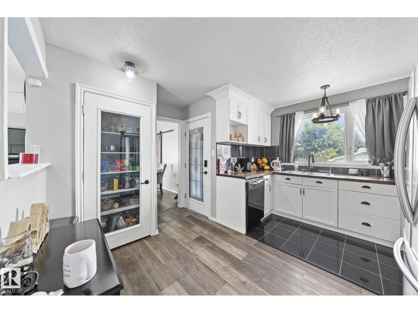 11119 31st NW - 8