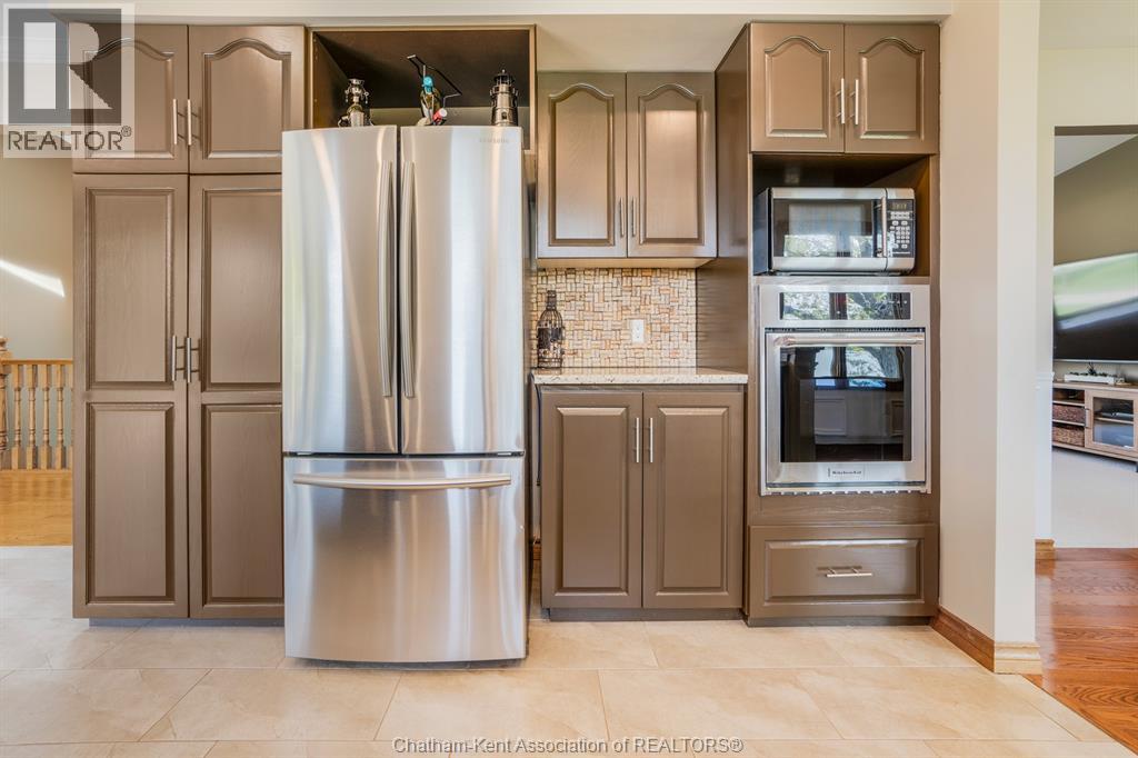 10609 Lakeview DRIVE - 23