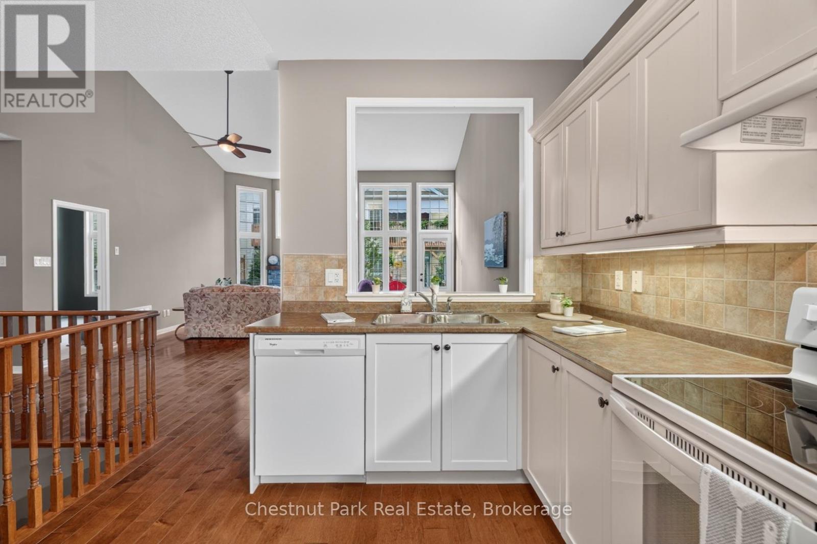 7 STORMONT COURT - Image 12