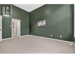 7 Stormont Court, Bracebridge), ON P1L0B7 Photo 19