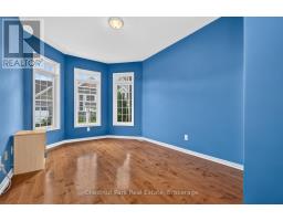 7 Stormont Court, Bracebridge), ON P1L0B7 Photo 28