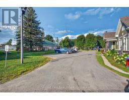 7 Stormont Court, Bracebridge), ON P1L0B7 Photo 47