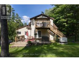 Bathroom - 820 Manitoba Street, Bracebridge), ON P1L0K8 Photo 9