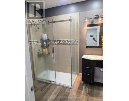 Lower - 133 The Queensway Way, Barrie, ON L4M0B4 Photo 14