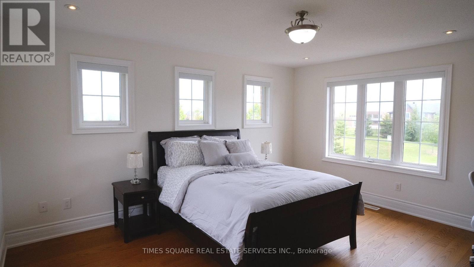 39 GILLINGS STREET - Image 22