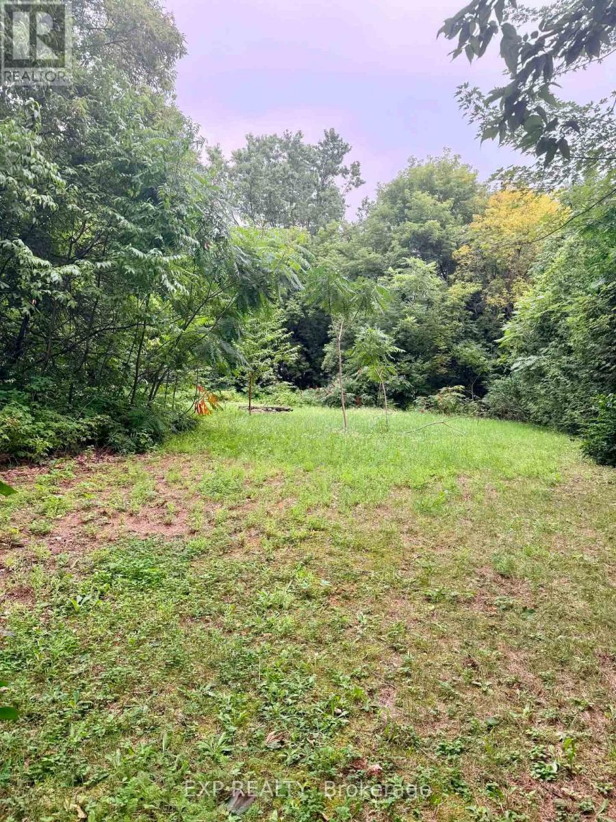 1383 KESWICK DRIVE - 39