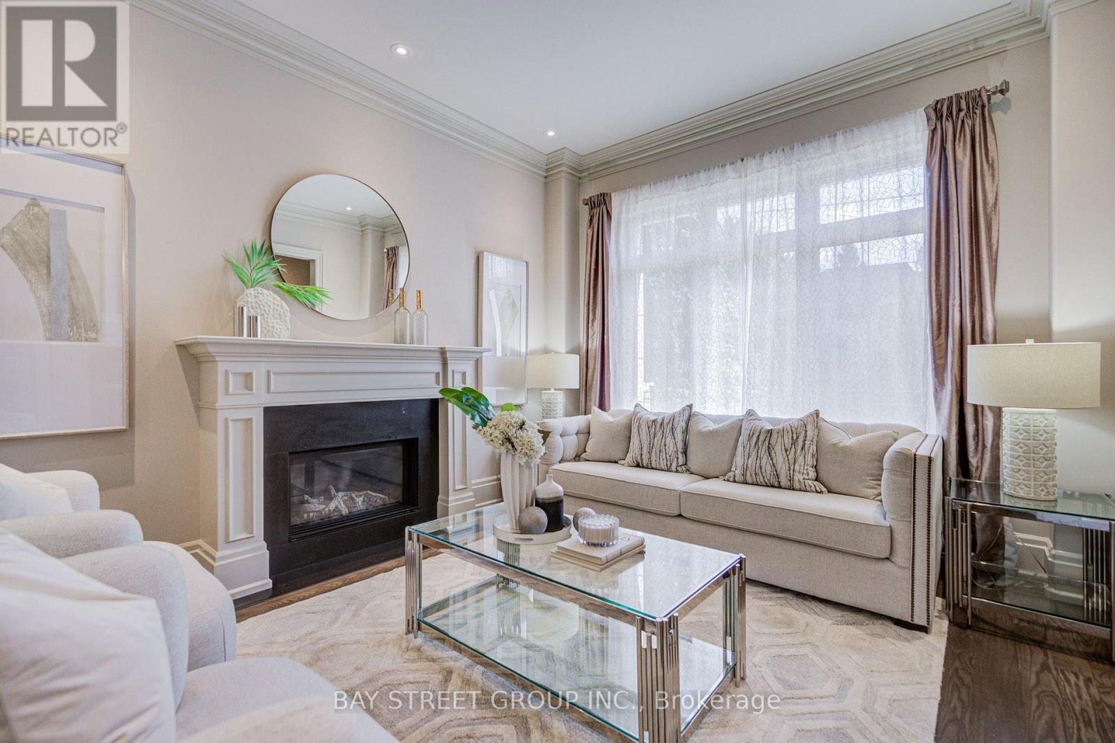 500 DELORAINE AVENUE - 12