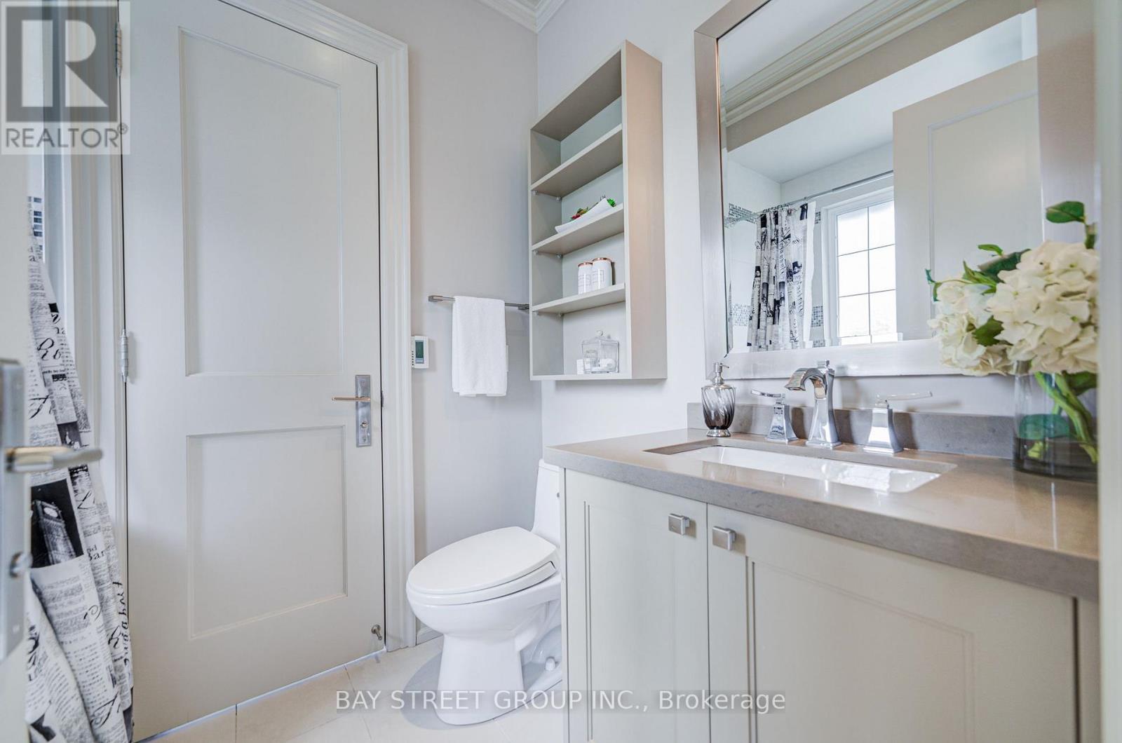 500 DELORAINE AVENUE - Image 39