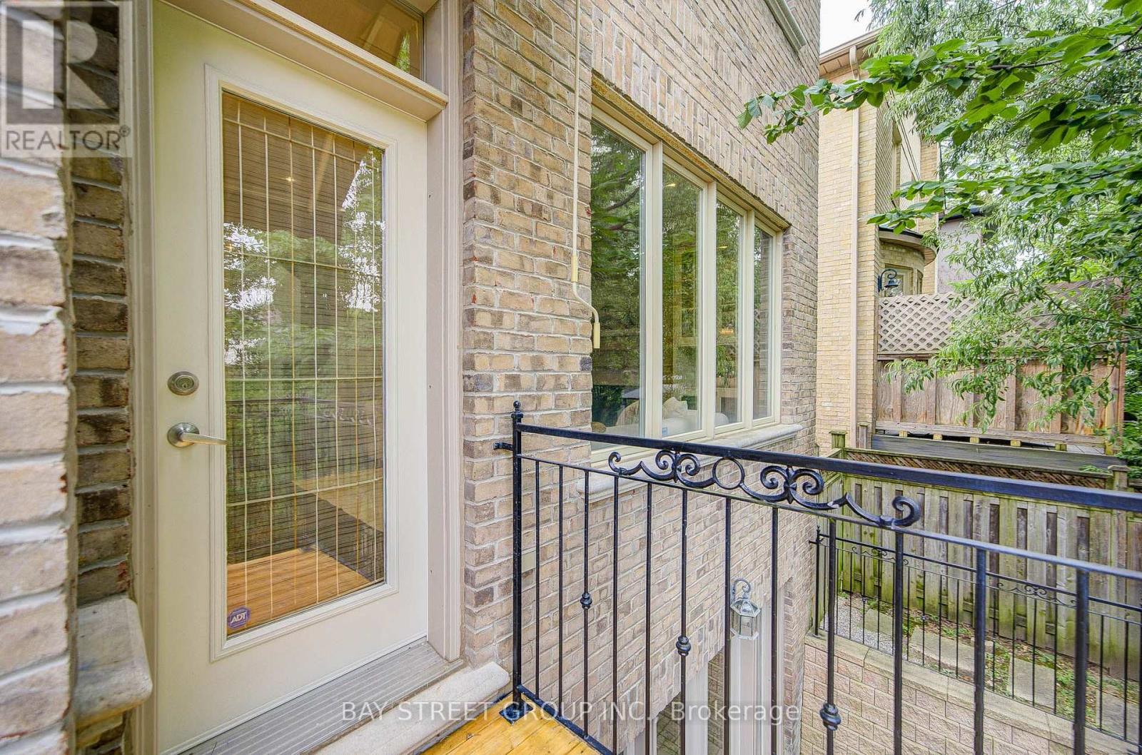500 DELORAINE AVENUE - 50
