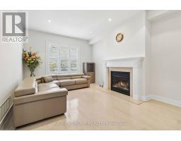 35 Palace Court, Richmond Hill, ON L4B4C3 Photo 15