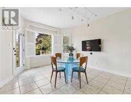 35 Palace Court, Richmond Hill, ON L4B4C3 Photo 12