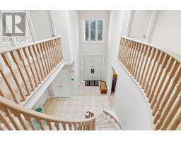 35 Palace Court, Richmond Hill, ON L4B4C3 Photo 18