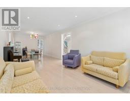 Den - 35 Palace Court, Richmond Hill, ON L4B4C3 Photo 7