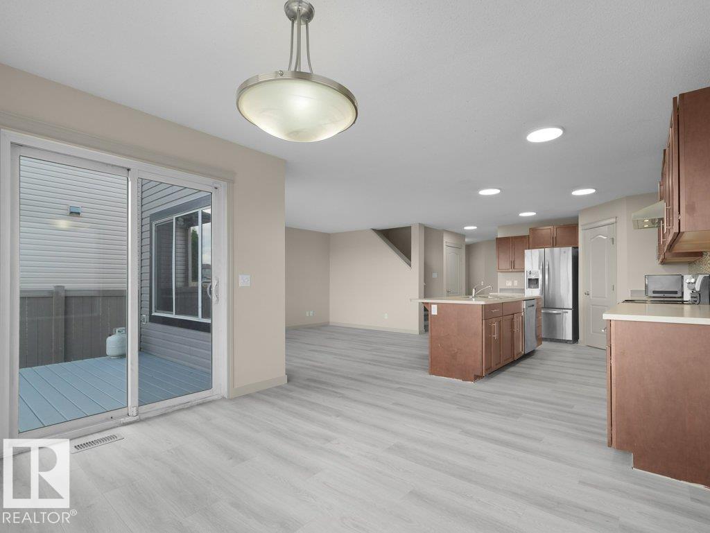 3010 17A Ave NW - Image 29