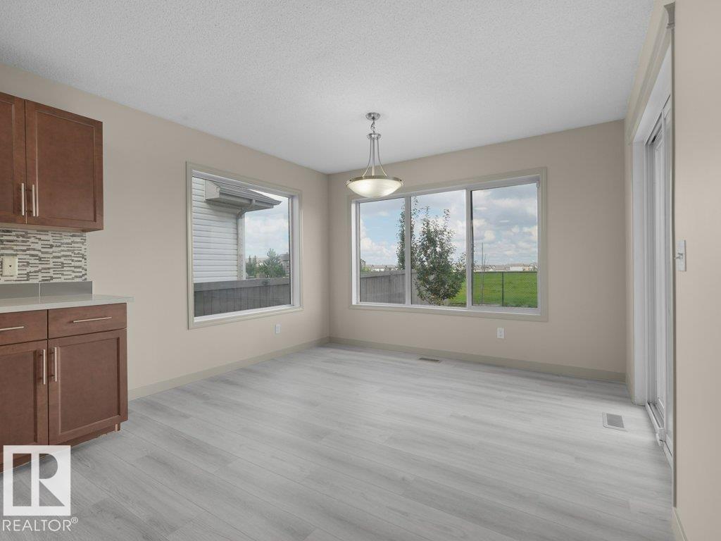 3010 17A Ave NW - 32