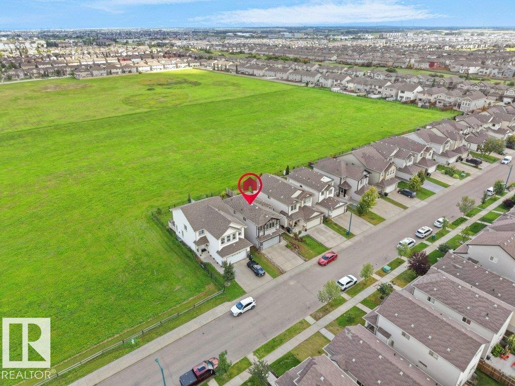 3010 17A Ave NW - Image 4
