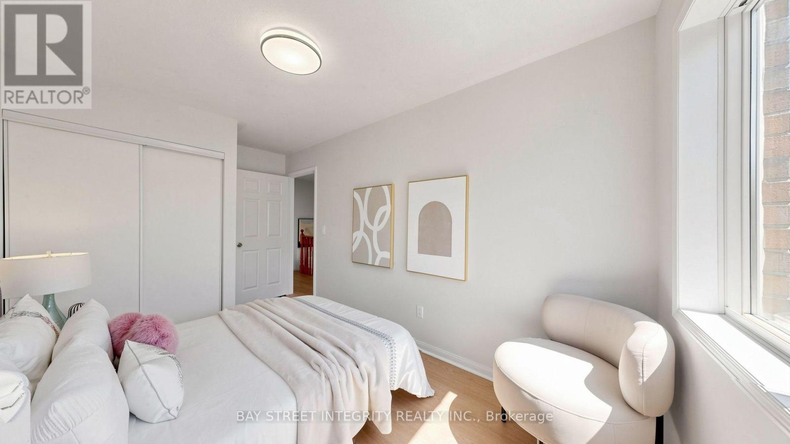 #331 83 MONDEO DRIVE - Image 39