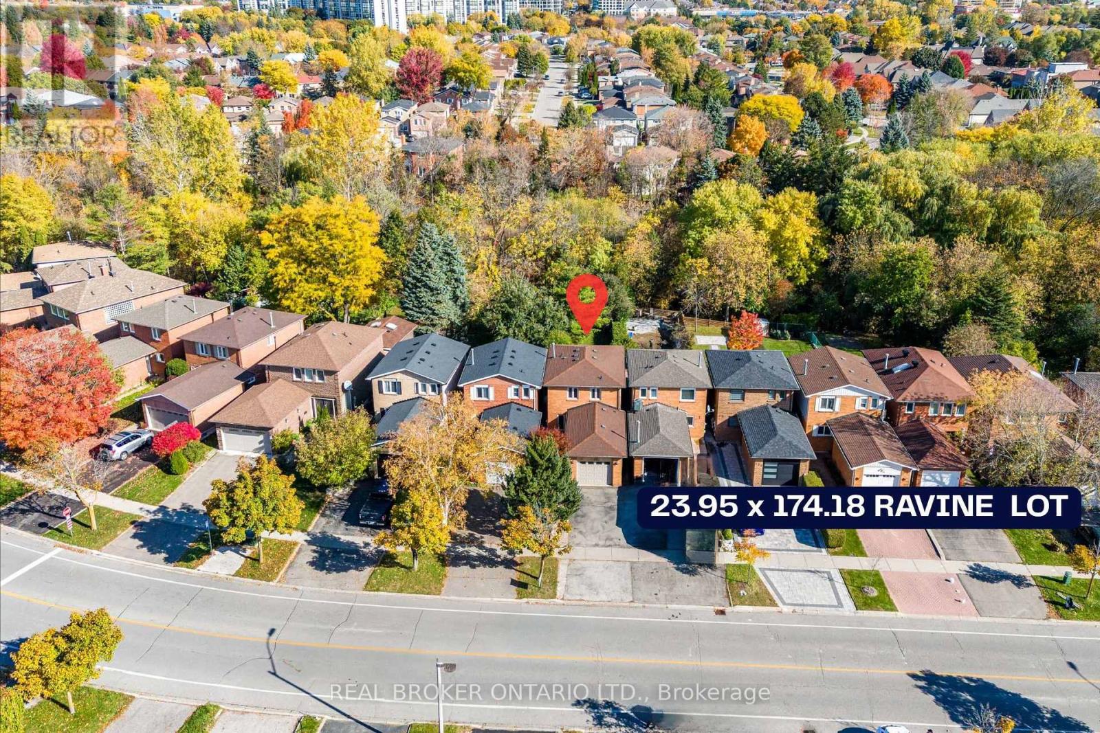 125 KERSEY CRESCENT - 1