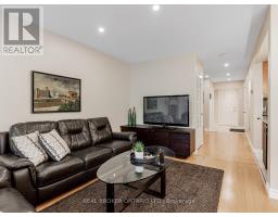 125 Kersey Crescent, Richmond Hill, ON L4C5X4 Photo 15