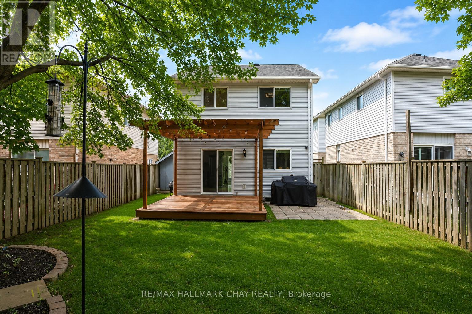 100 COPEMAN CRESCENT - Image 3