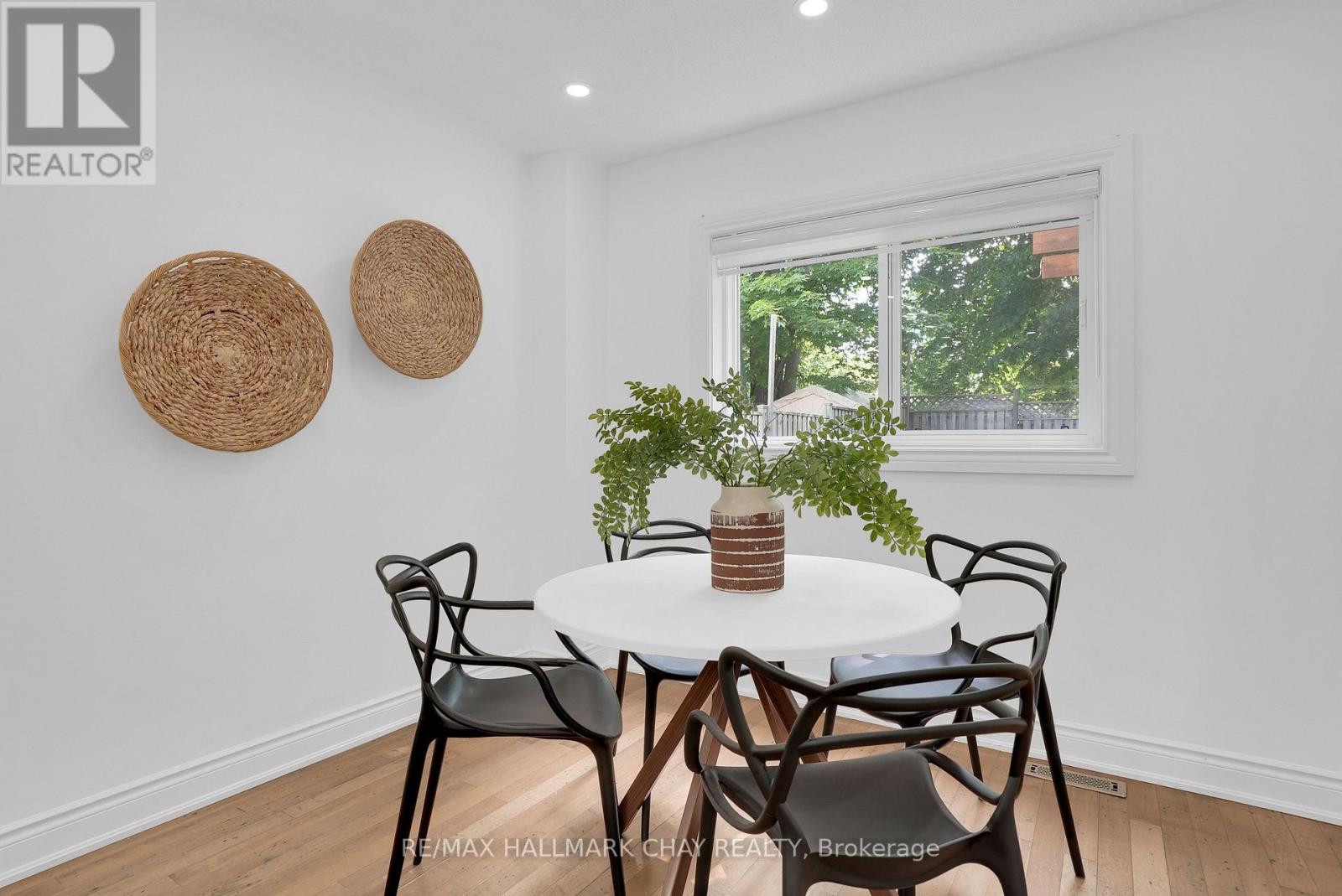 100 COPEMAN CRESCENT - Image 8