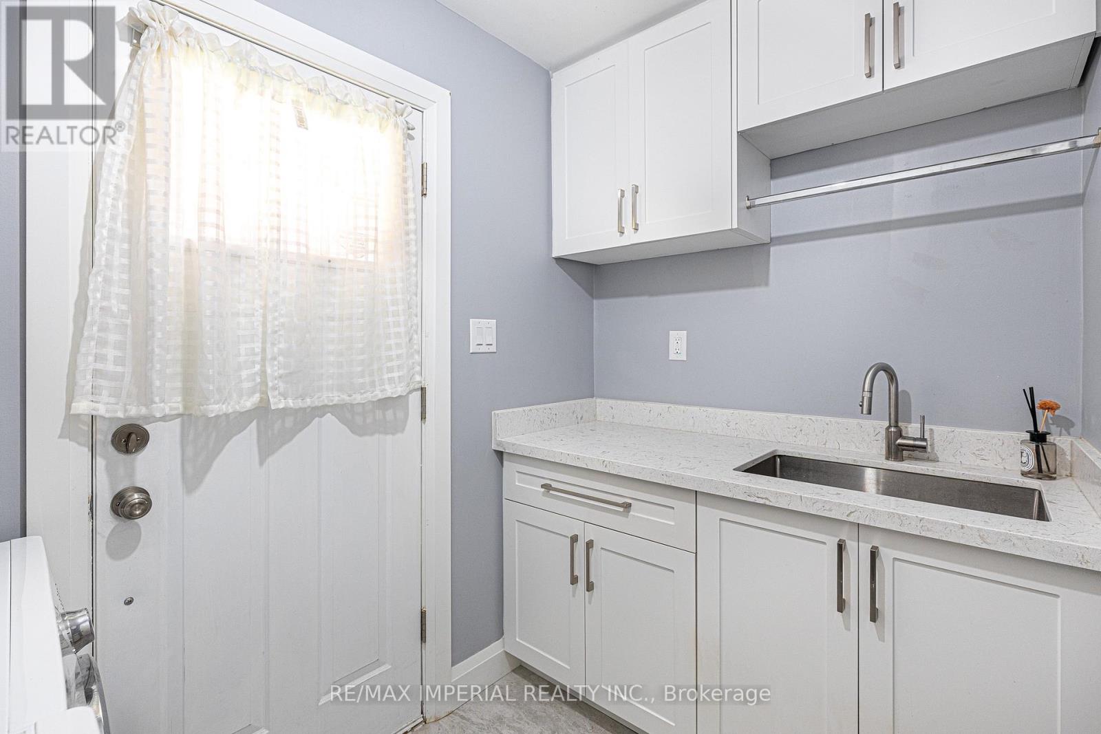 311 YOUNGSTOWN AVENUE - 18