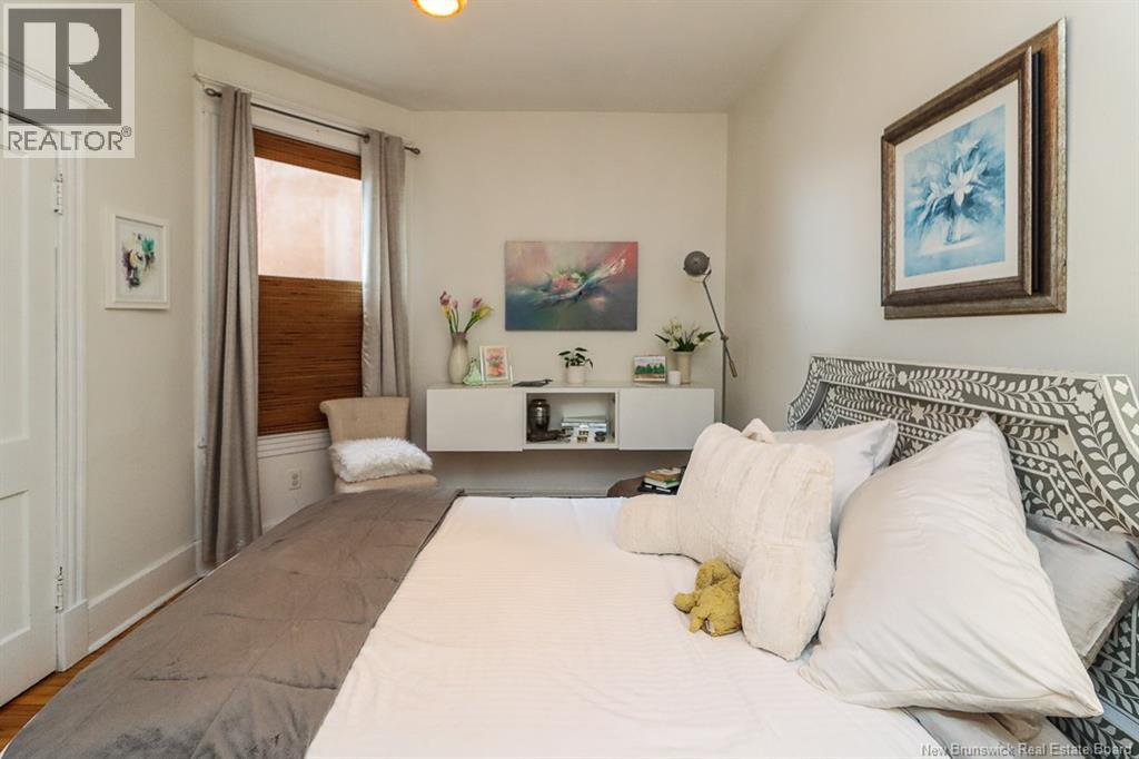 #1 247 Germain Street - 16
