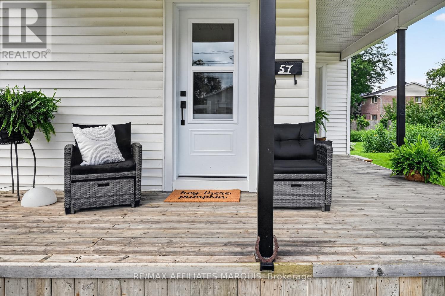 57 SMITHS FALLS AVENUE - 9