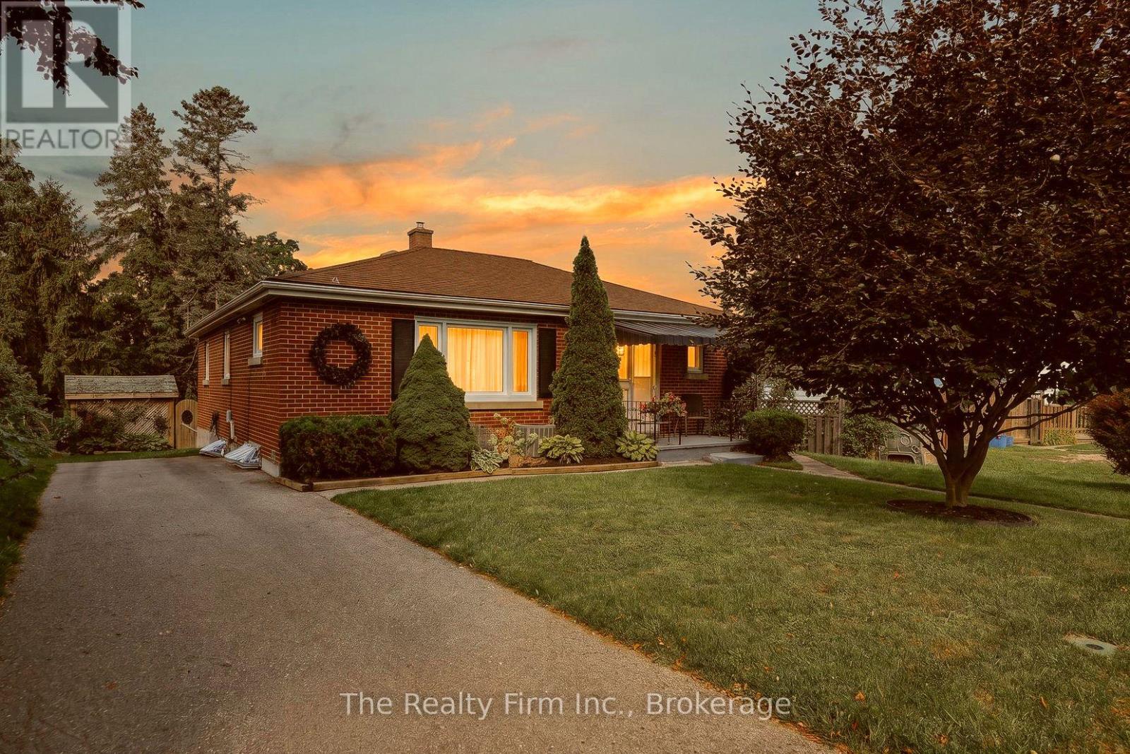 14 EAST PARK DRIVE - 2