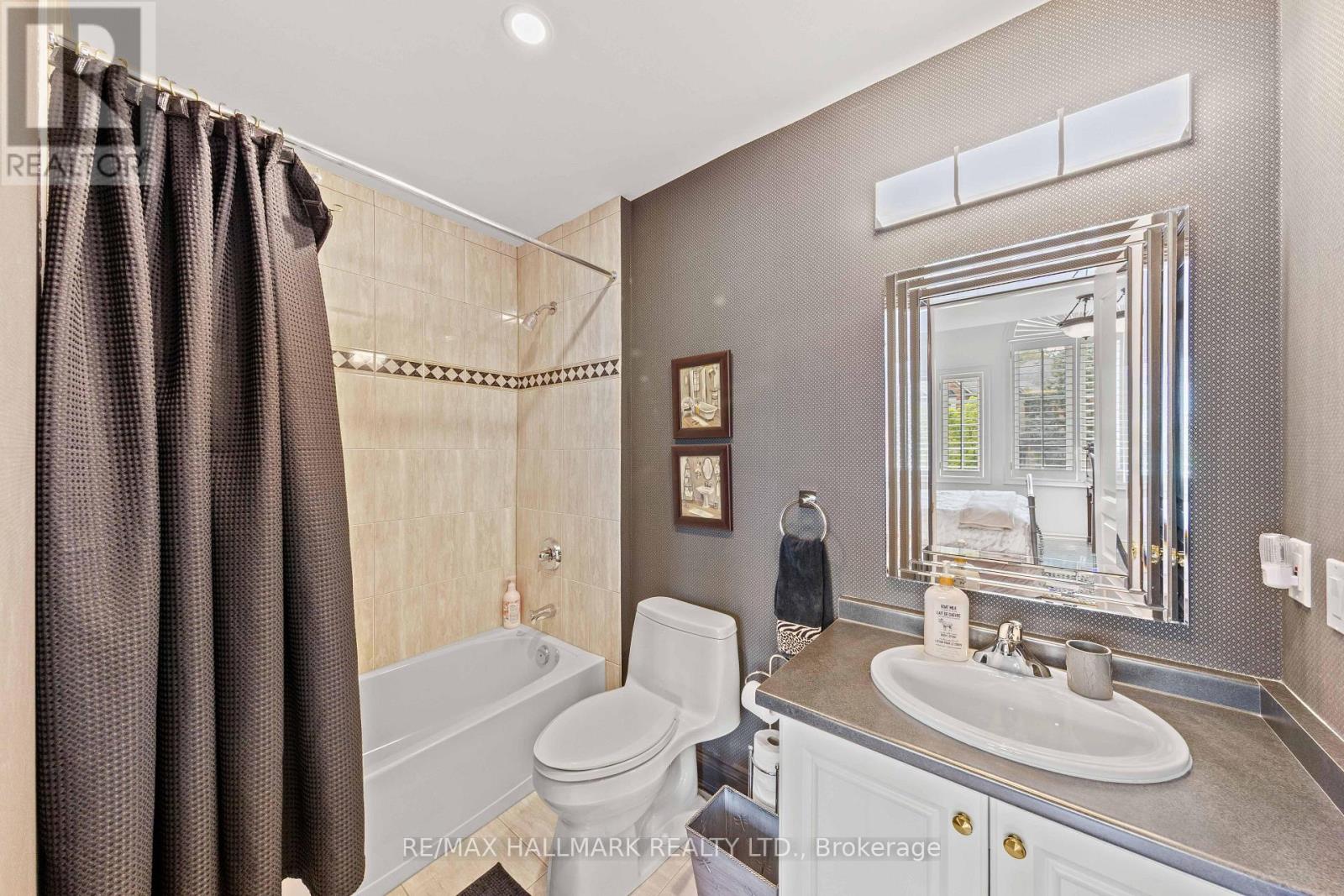 79 WESTBURY COURT - Image 26
