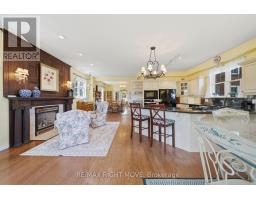 Family room - 4201 Line 8 Line N, Oro Medonte, ON L0K1E0 Photo 8