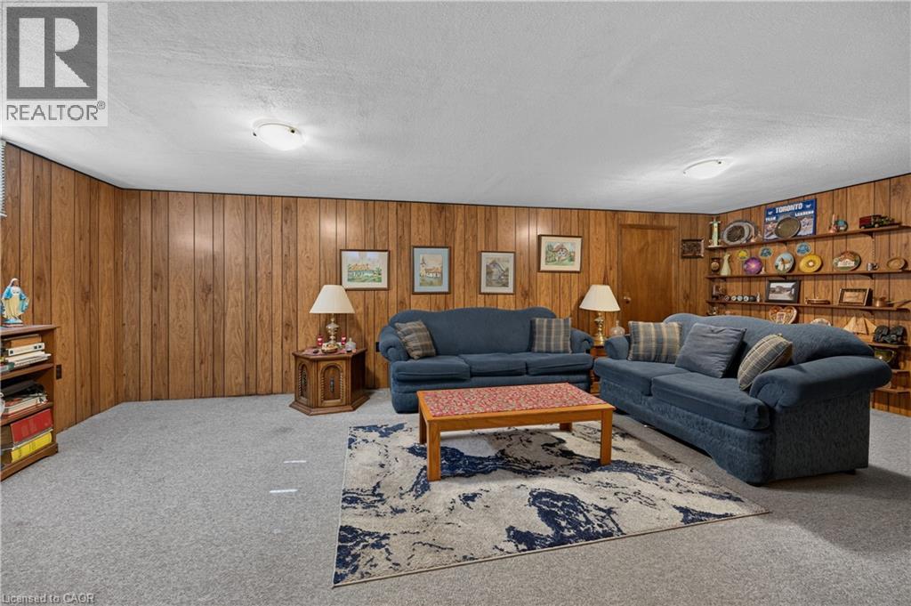 5 KENTLEY Drive - 26