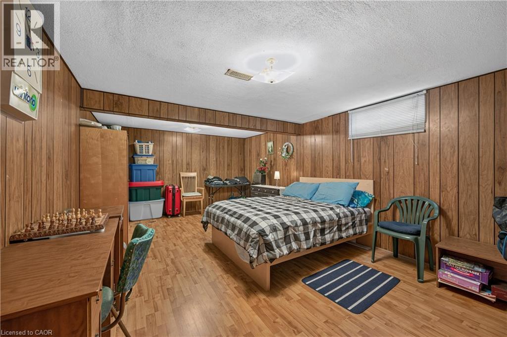 5 KENTLEY Drive - 31