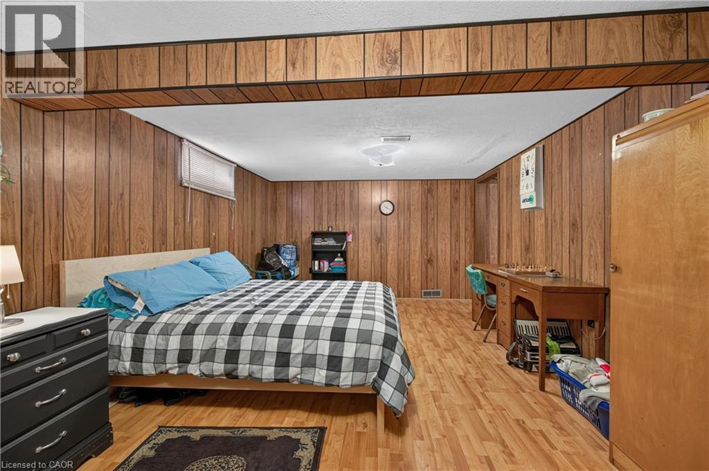 5 KENTLEY Drive - Image 32