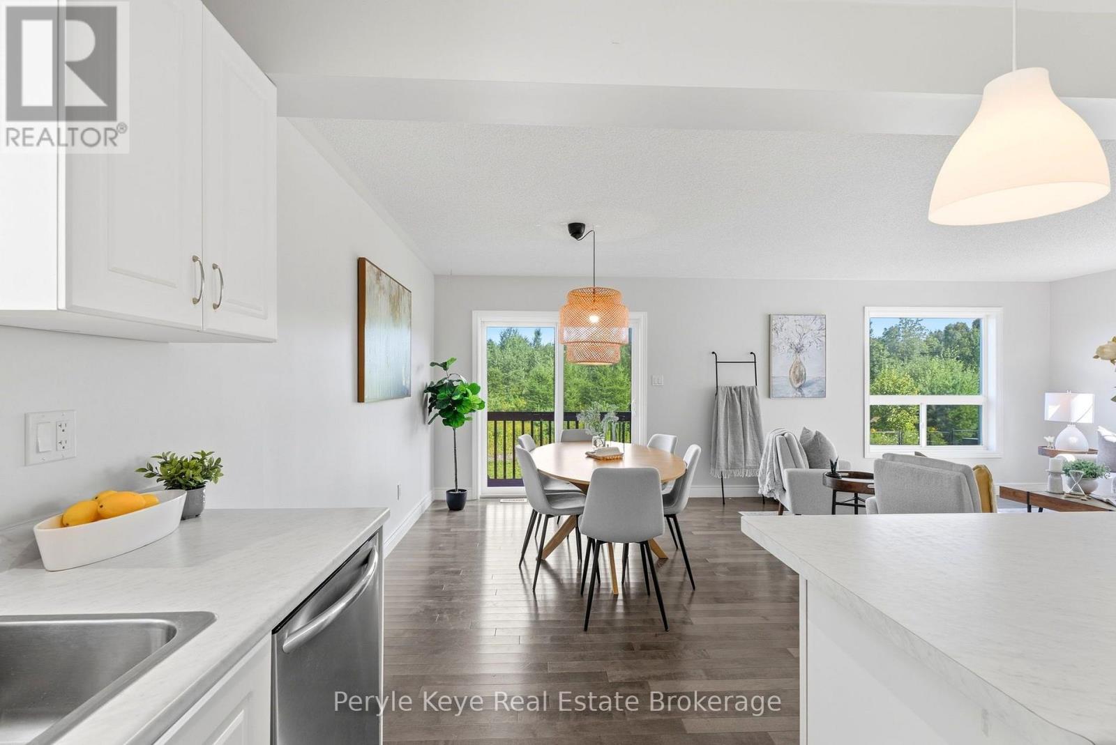 81 DOUGLAS DRIVE - Image 16