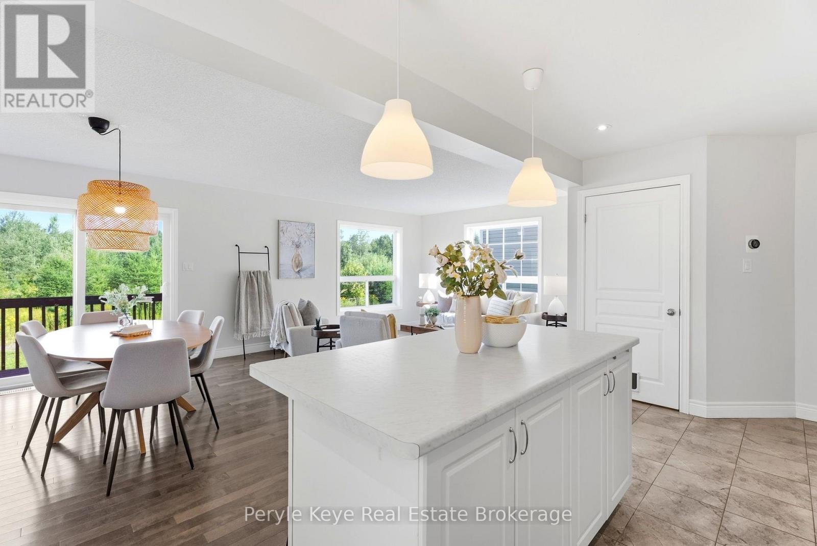 81 DOUGLAS DRIVE - Image 18
