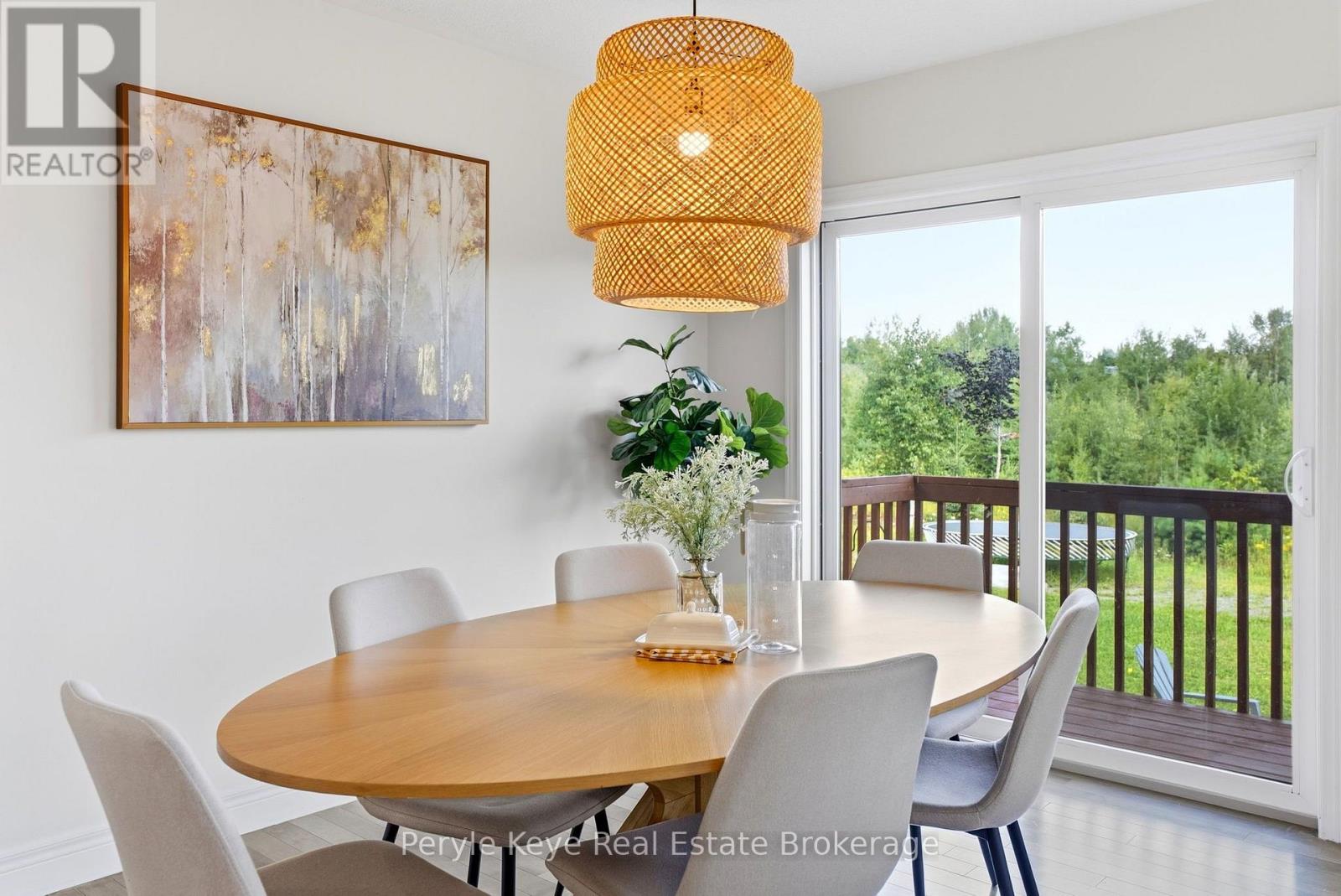 81 DOUGLAS DRIVE - Image 23