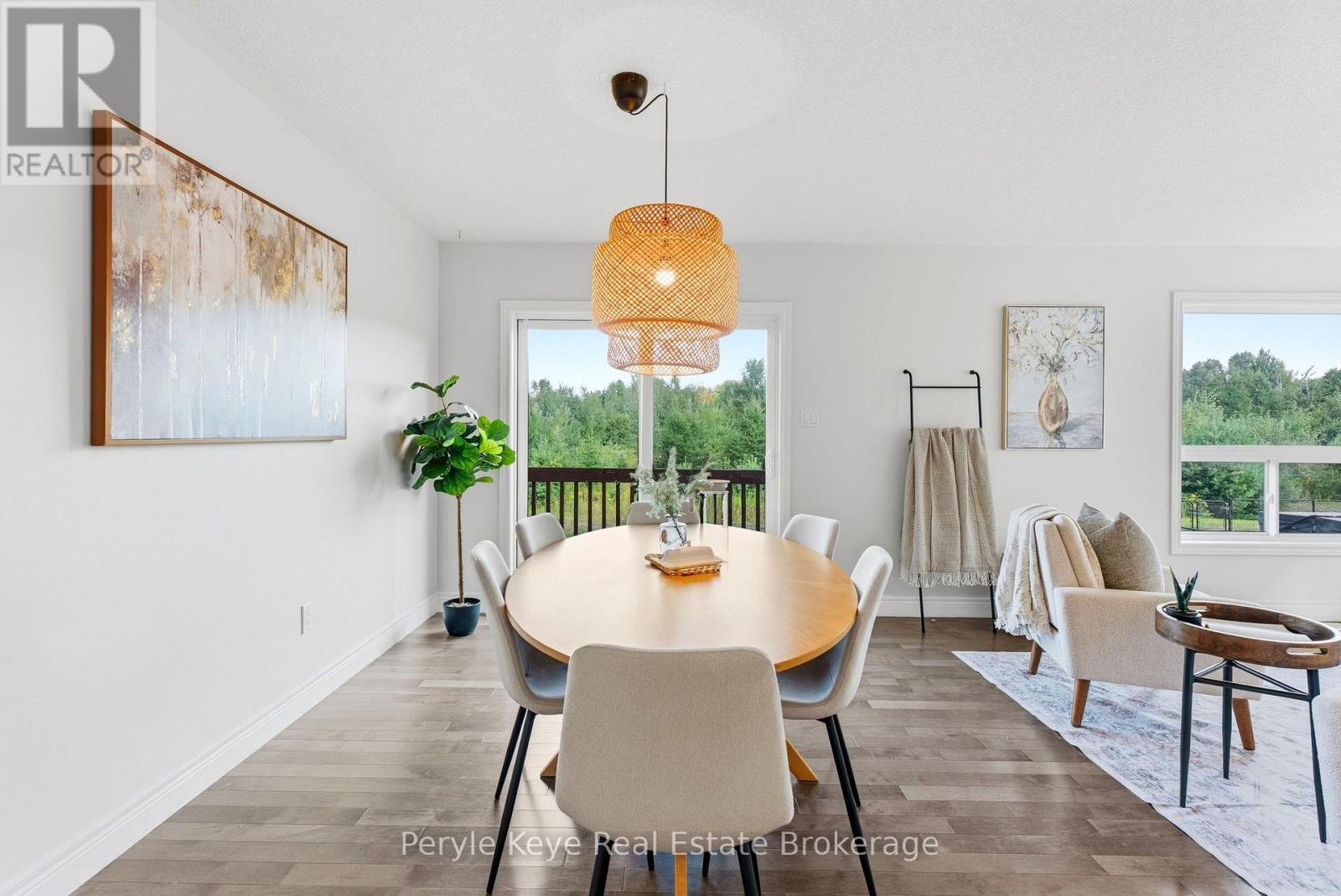 81 DOUGLAS DRIVE - Image 29