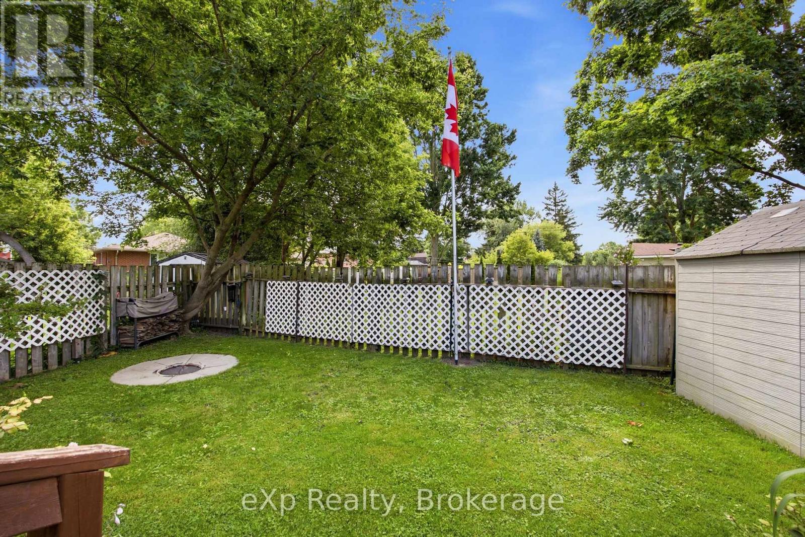 99 DUFFERIN STREET - 24